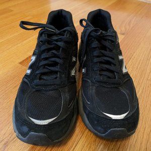 New Balance MADE in USA 990v5 Core